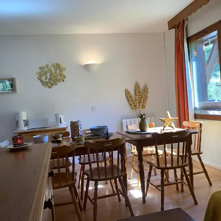 Pleine Nature Pied Pistes Piscine Chauffee