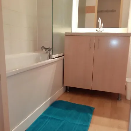 Pleine Nature Pied Pistes Piscine Chauffee