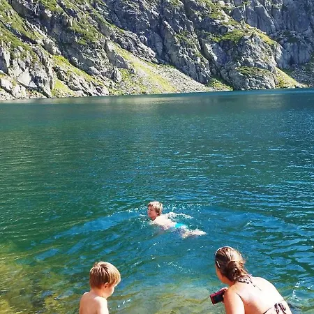 Pleine Nature Pied Pistes Piscine Chauffee * Ustou
