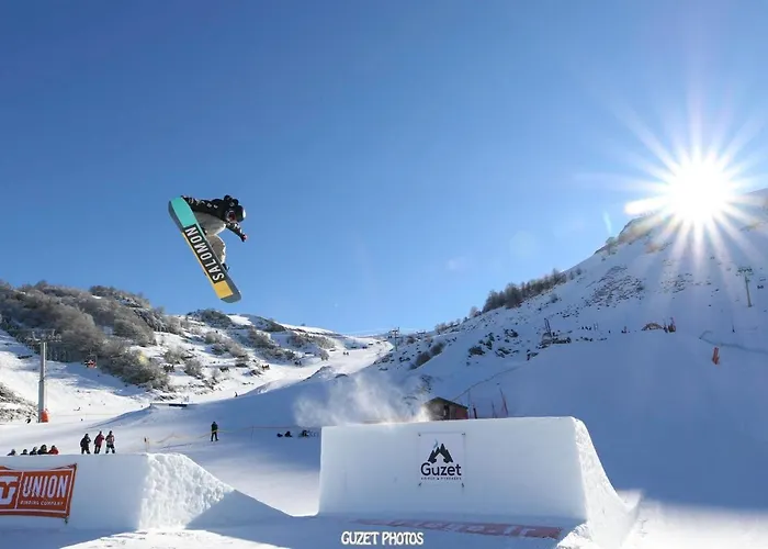 Pleine Nature Pied Pistes Piscine Chauffee