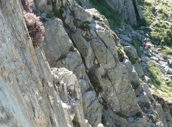 Pleine Nature Pied Pistes Piscine Chauffee