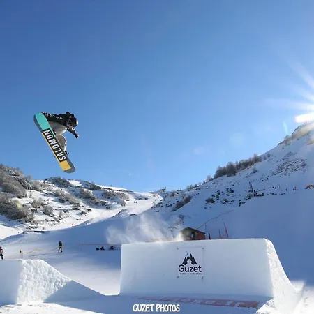 Pleine Nature Pied Pistes Piscine Chauffée