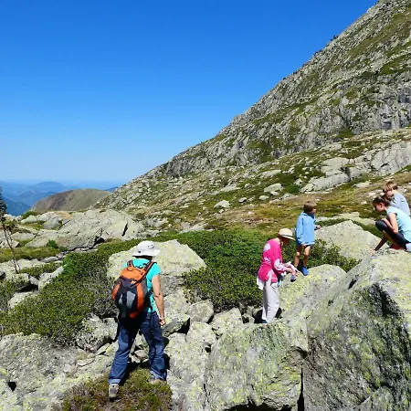 Pleine Nature Pied Pistes Piscine Chauffée